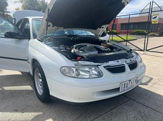 2000 VTII Commodore Executive  - Factory  5.7L Gen III LS1 6 spd Man
