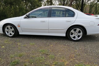 2001 AUII Tickford XR8 220kw