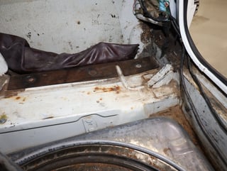 1971 Ford XY Fairmont 302 V8 - Ultra White