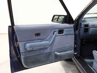 1988 HSV VL SV88 - Build No. 89 - Dorwood Blue Metallic