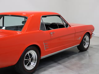 1966 Ford Mustang Coupe 289ci RHD - Signal Flare Red