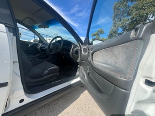 2000 VTII Commodore Executive  - Factory  5.7L Gen III LS1 6 spd Man