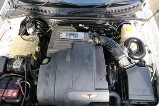 2001 AUII Tickford XR8 220kw