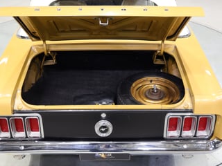 1970 Ford Mustang Convertible 302ci - Bright Gold 