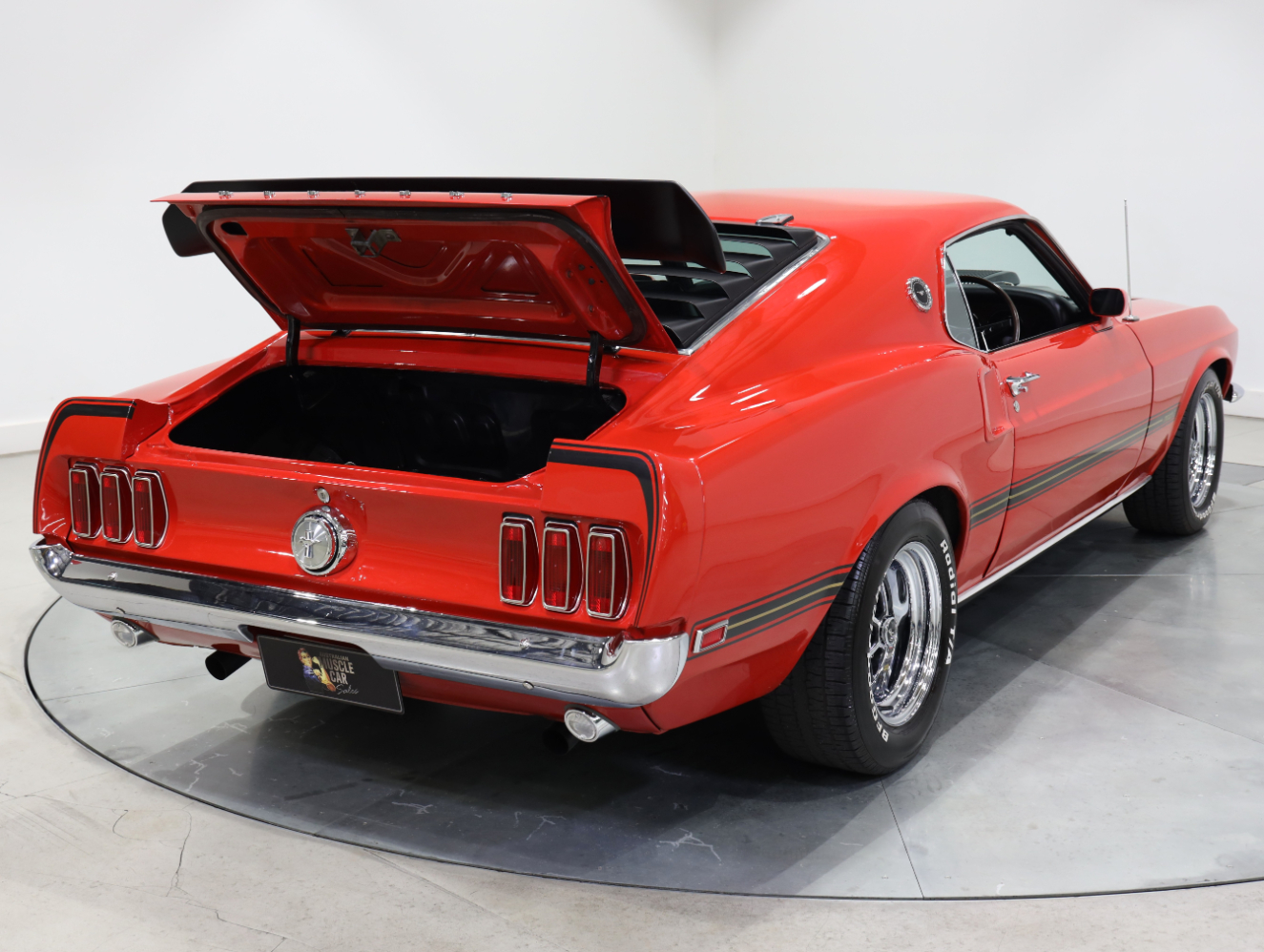 1969 Ford Mustang Mach 1 - Candy Apple Red 