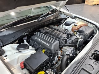 2012 Chrysler 300 SRT8 6.4L V8