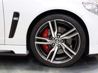 2016 HSV Clubsport R8 Tourer Build No 097 - Heron White …