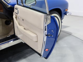 1975 Jensen Interceptor Mk III - 440 ci V8