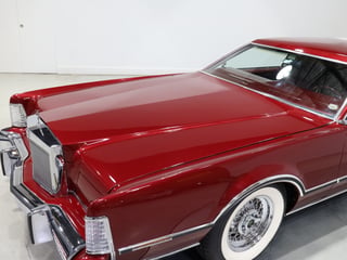 1976 Lincoln Continental Mark IV - Dark Red Moondust Metallic