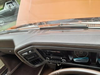 1976 XB Ford Fairmont 302 V8 - Copper Bronze
