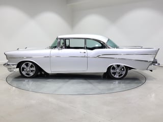 1957 Chevrolet Bel Air - Pillarless 2-Door Hardtop