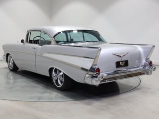 1957 Chevrolet Bel Air - Pillarless 2-Door Hardtop
