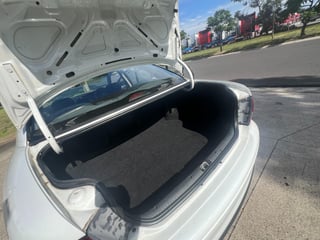 2000 VTII Commodore Executive  - Factory  5.7L Gen III LS1 6 spd Man