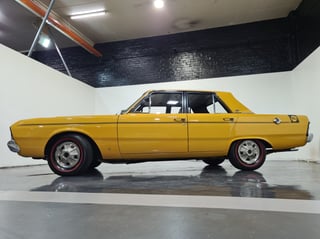 1970 VG Valiant Pacer