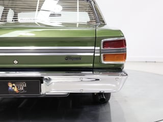 1971 Ford XY Fairmont 302 V8 - Jewel Green
