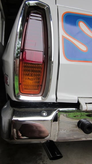 HJ Sandman Panelvan 253 V8