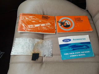 1976 XB Ford Fairmont 302 V8 - Copper Bronze