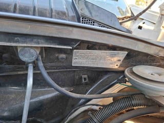 1995 VS Holden Calais 5 Litre V8