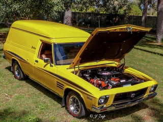 1974 HQ Sandman Panel Van - 253 V8 4 speed