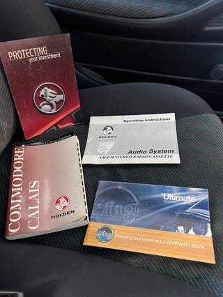 2000 VTII Commodore Executive  - Factory  5.7L Gen III LS1 6 spd Man