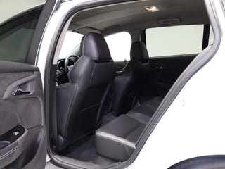 2016 HSV Clubsport R8 Tourer Build No 097 - Heron White …