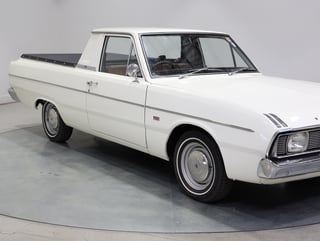 1971 Chrysler VG Valiant Wayfarer Utility 318ci Fireball V8 - Bondi Bleach White