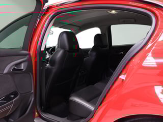 2015 HSV GEN-F GTS Build No 2310  - Sting Red