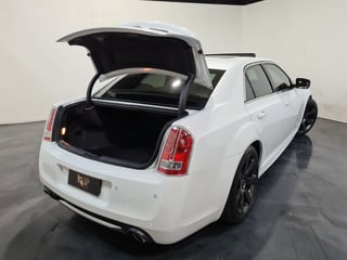 2012 Chrysler 300 SRT8 6.4L V8