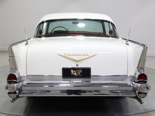 1957 Chevrolet Bel Air - Pillarless 2-Door Hardtop