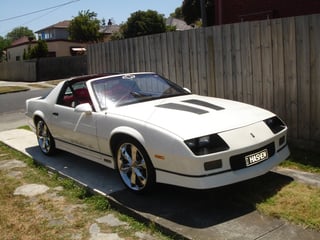 86 CHEVY CAMARO IROC-Z Z28