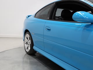 2004 Holden VZ Monaro CV8 - Turismo Mica - 1,974km