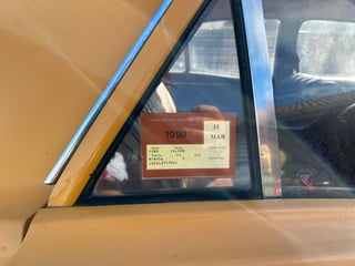1971 Ford XY Falcon 500 GS 6cyl 250ci 2V - Toploader -Yellow Ochre 