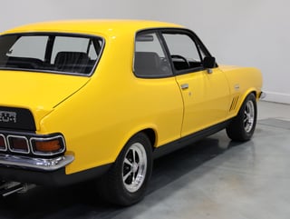 1972 Holden LJ Torana GTR XU1 Tribute  - Yellow Dolly