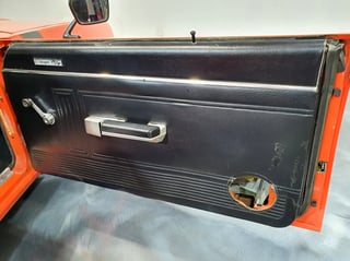 1972 VH E49 Valiant Charger R/T - BIG TANK