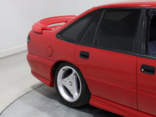 1996 HSV VS Clubsport Build No 1120 - Diablo Red