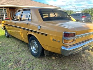 1971 Ford XY Falcon 500 GS 6cyl 250ci 2V - Toploader -Yellow Ochre 