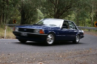 XD Fairmont Ghia 302 V8