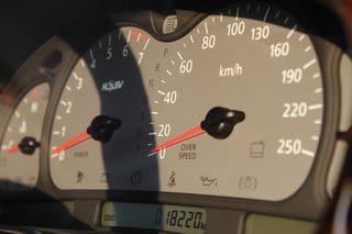 2001 VX HSV Senator Signature - 18,220 km