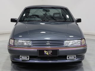 1990 Holden VN SS - Atlas Grey 