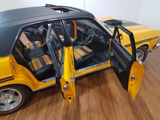 1971 XY GTHO Falcon Replica