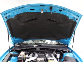 2004 Holden VZ Monaro CV8 - Turismo Mica - 1,974km