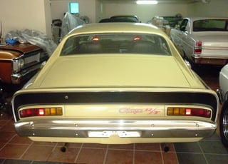 VH R/T E38 Valiant Charger