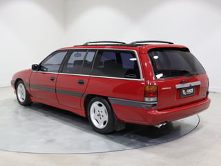 1989 HSV VN Commodore Wagon SV LE Build No 50 - Firethorn Red