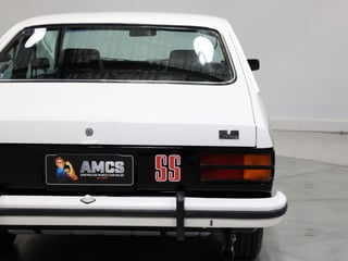 1976 Holden LX Torana SS Hatchback - 5.0L Trimatic - Cotillion White