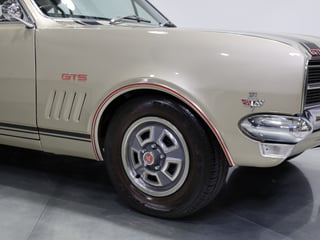 1968 Holden HK Monaro GTS 327 Bathurst - Silver Mink