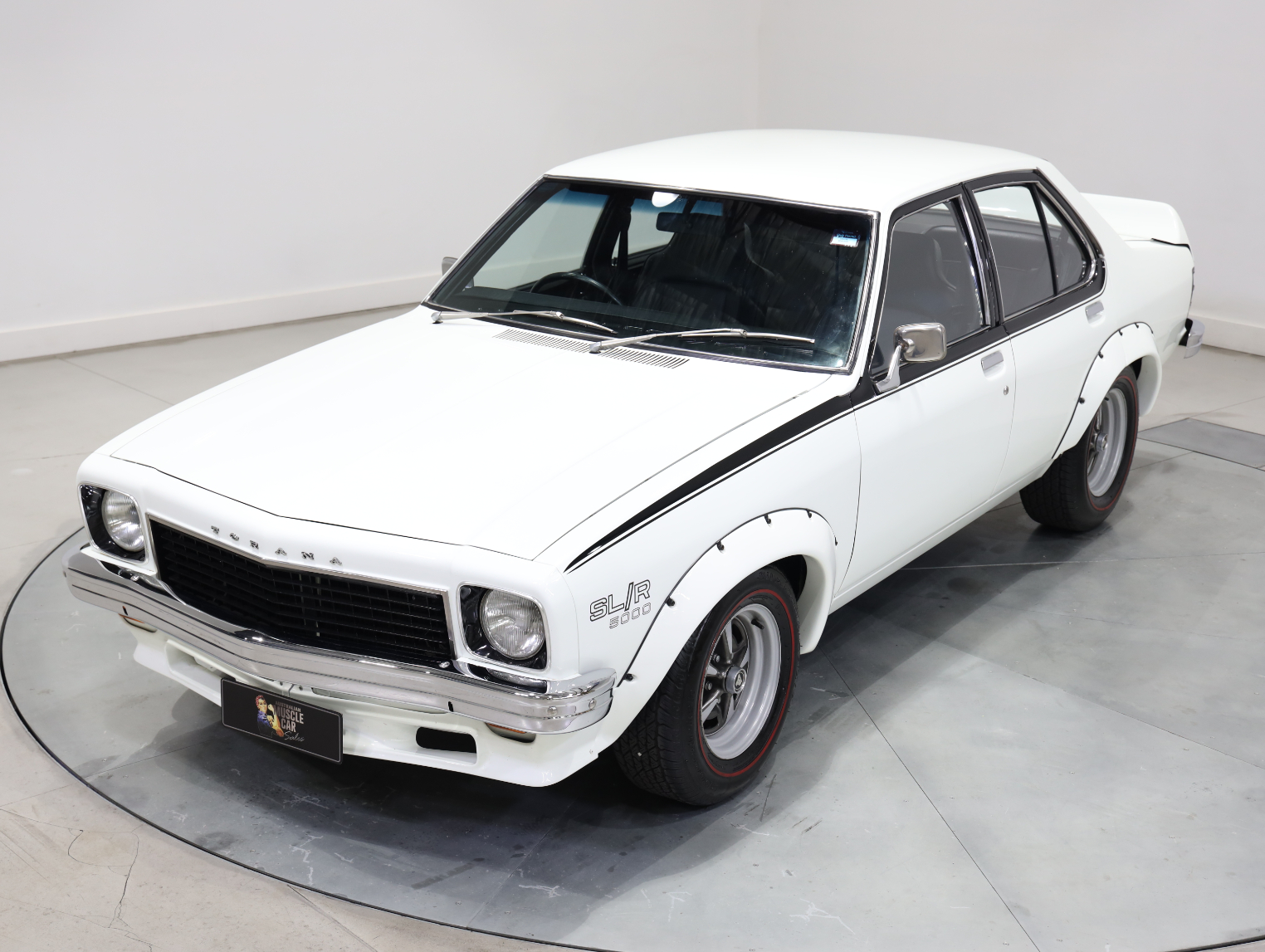 1974 Holden LH Torana L34 SLR 5000 - Glacier White