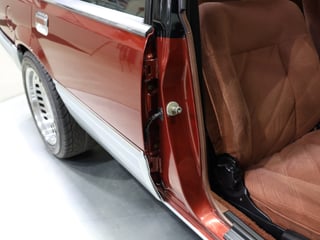 1985 Holden HDT VK Calais Director 333 Pack -  5.0 Litre V8