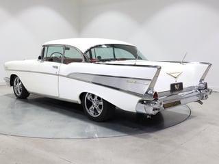 1957 Chevrolet Bel Air - Pillarless 2-Door Hardtop
