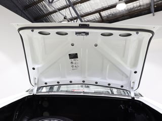 1974 Holden HQ Monaro GTS 308 4sp - Glacier White