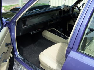 LX SLR 5000 Torana -